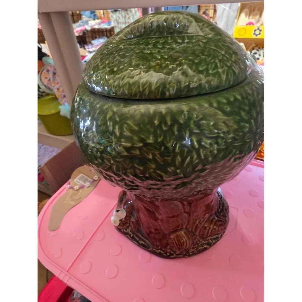 AT-1 Vintage KeeblerTree Cookie Jar - Green and Brown Ceramic Holiday Decor